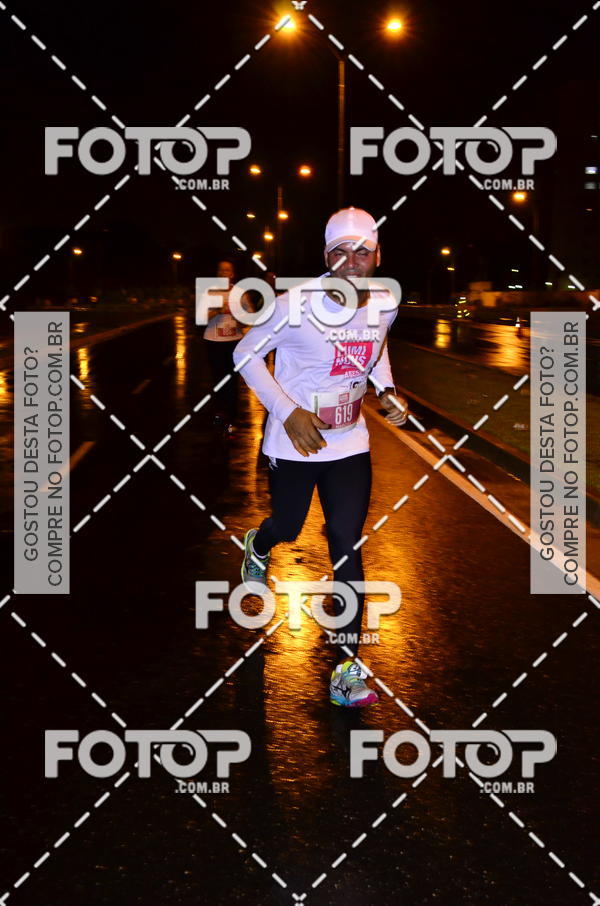 Buy your photos of the eventLuminous Run on Fotop