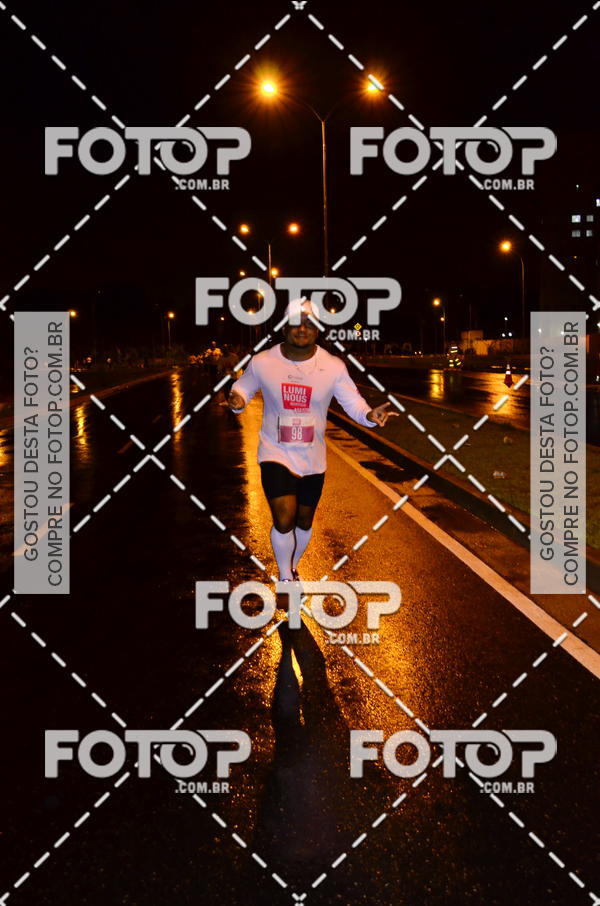 Buy your photos of the eventLuminous Run on Fotop