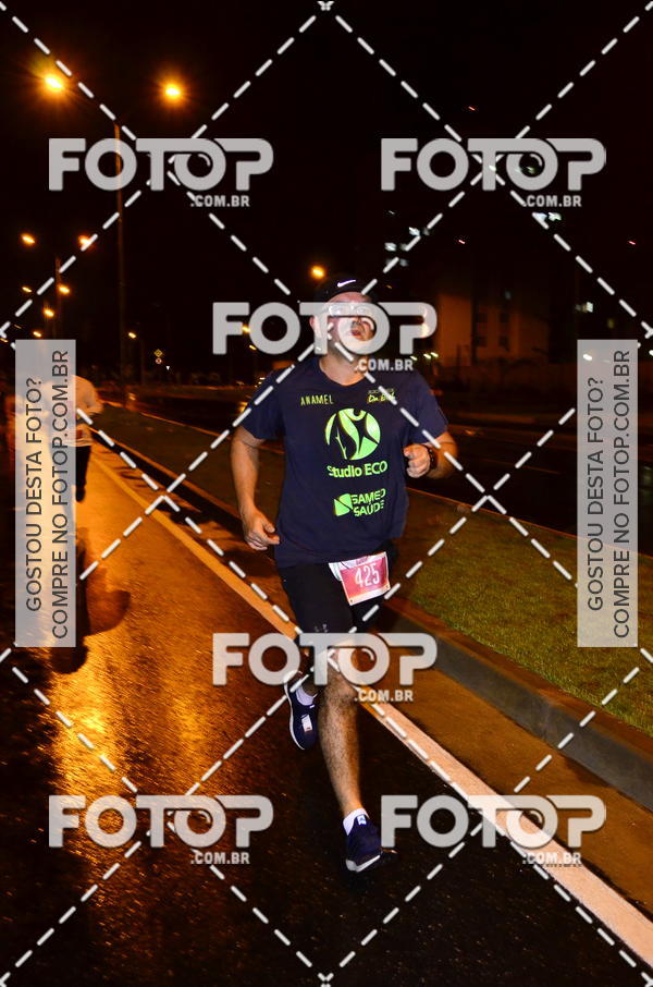 Buy your photos of the eventLuminous Run on Fotop