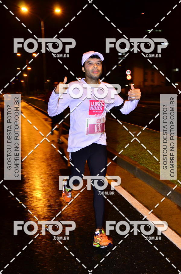 Buy your photos of the eventLuminous Run on Fotop