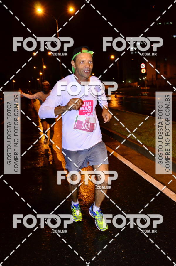 Buy your photos of the eventLuminous Run on Fotop