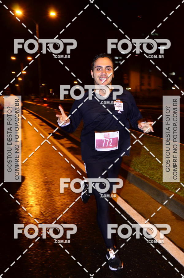Buy your photos of the eventLuminous Run on Fotop