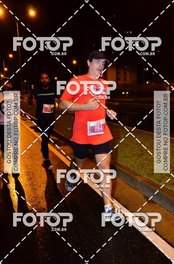 Buy your photos of the eventLuminous Run on Fotop