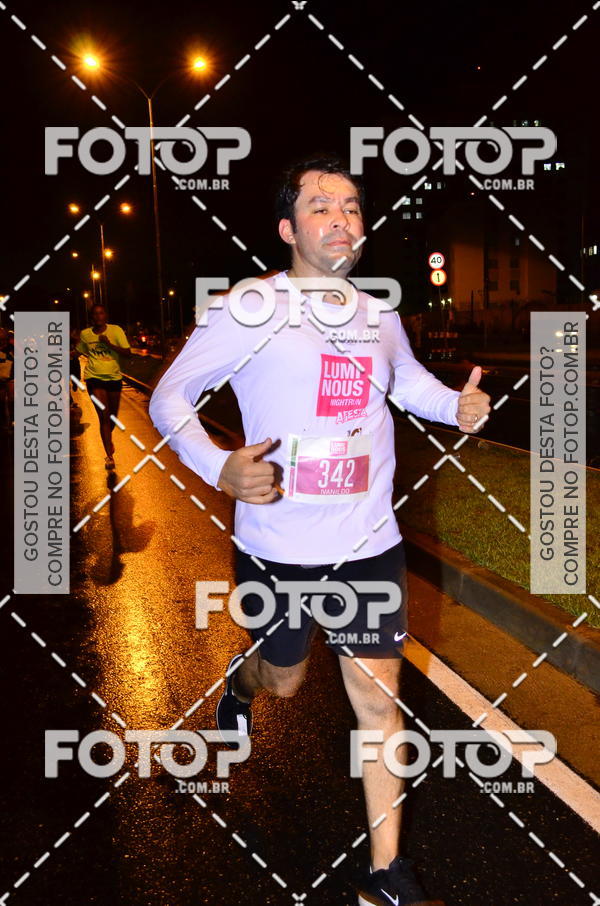 Buy your photos of the eventLuminous Run on Fotop