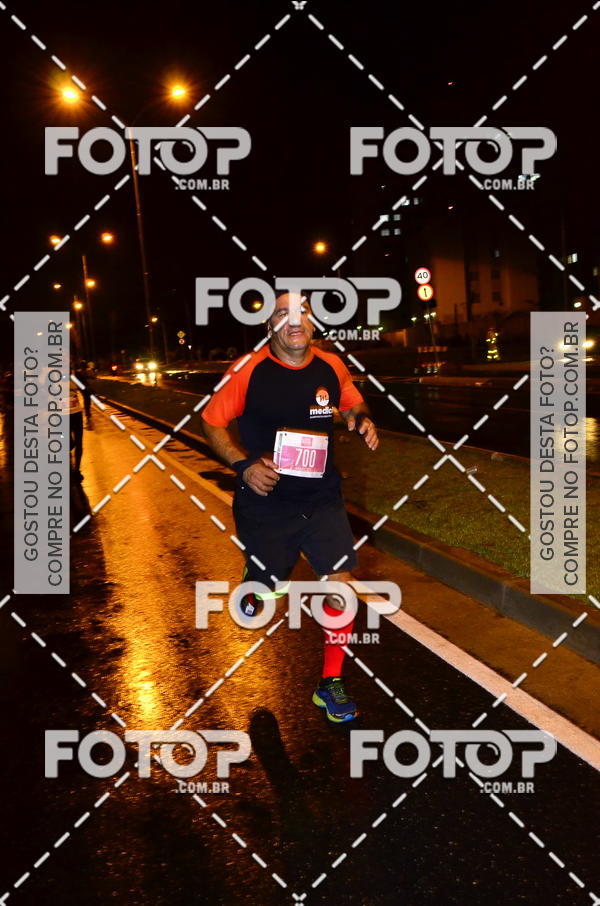 Buy your photos of the eventLuminous Run on Fotop