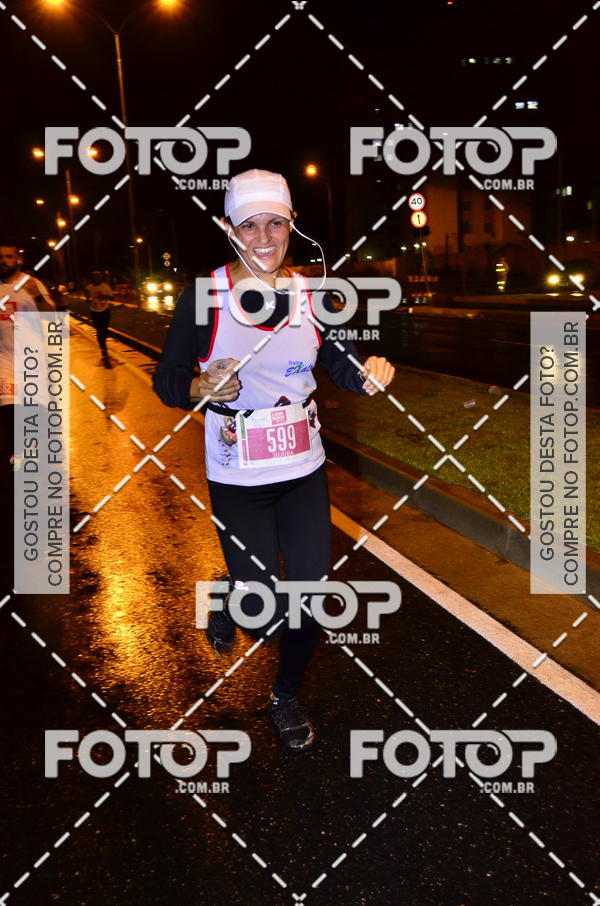 Buy your photos of the eventLuminous Run on Fotop