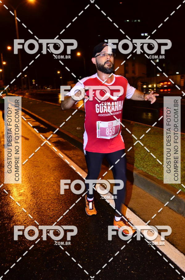 Buy your photos of the eventLuminous Run on Fotop