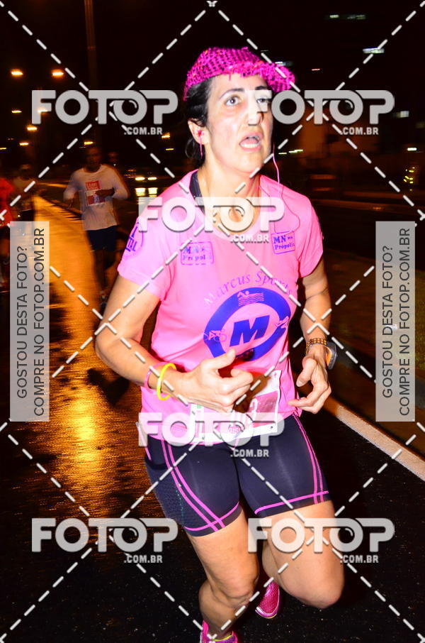 Buy your photos of the eventLuminous Run on Fotop
