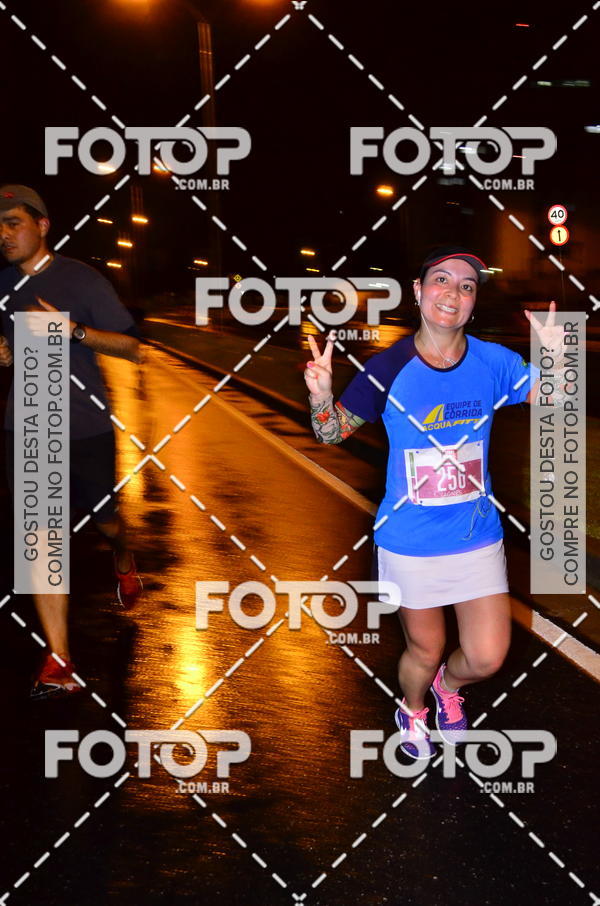 Buy your photos of the eventLuminous Run on Fotop