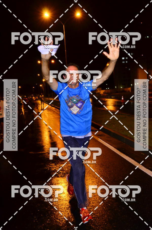 Buy your photos of the eventLuminous Run on Fotop