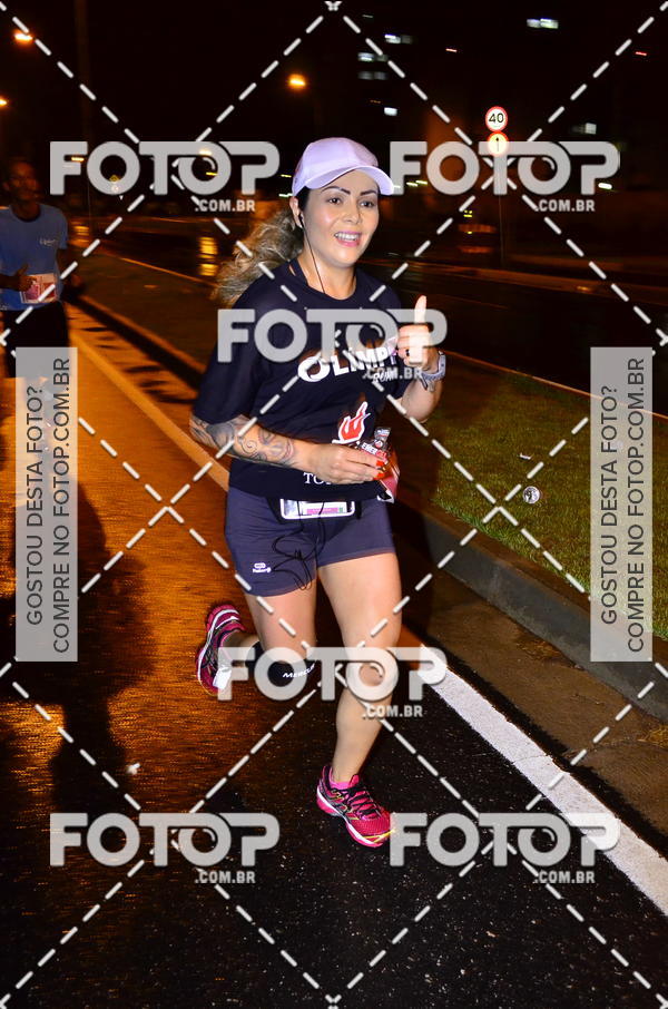 Buy your photos of the eventLuminous Run on Fotop