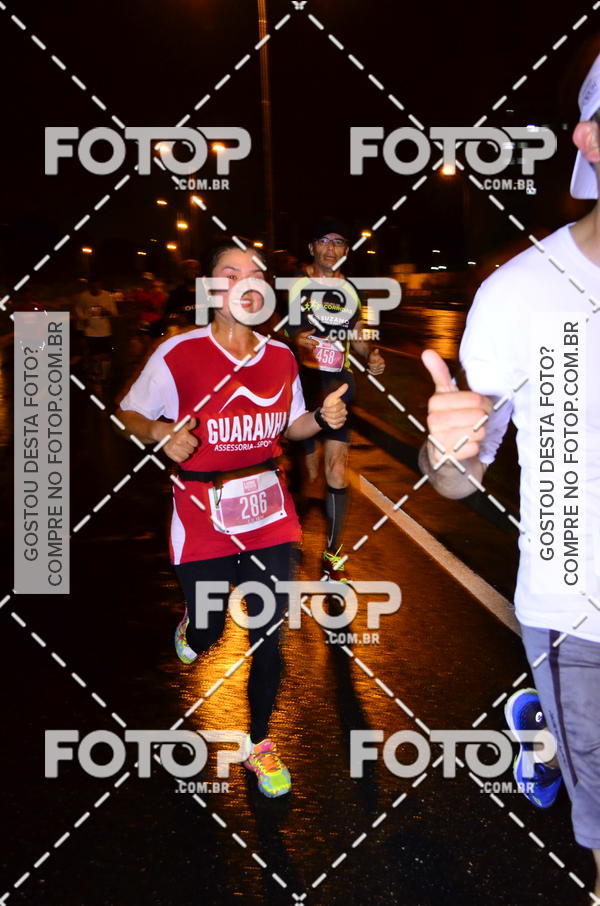 Buy your photos of the eventLuminous Run on Fotop