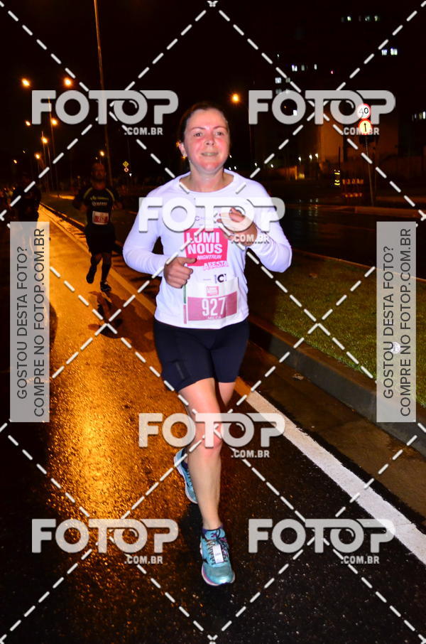 Buy your photos of the eventLuminous Run on Fotop