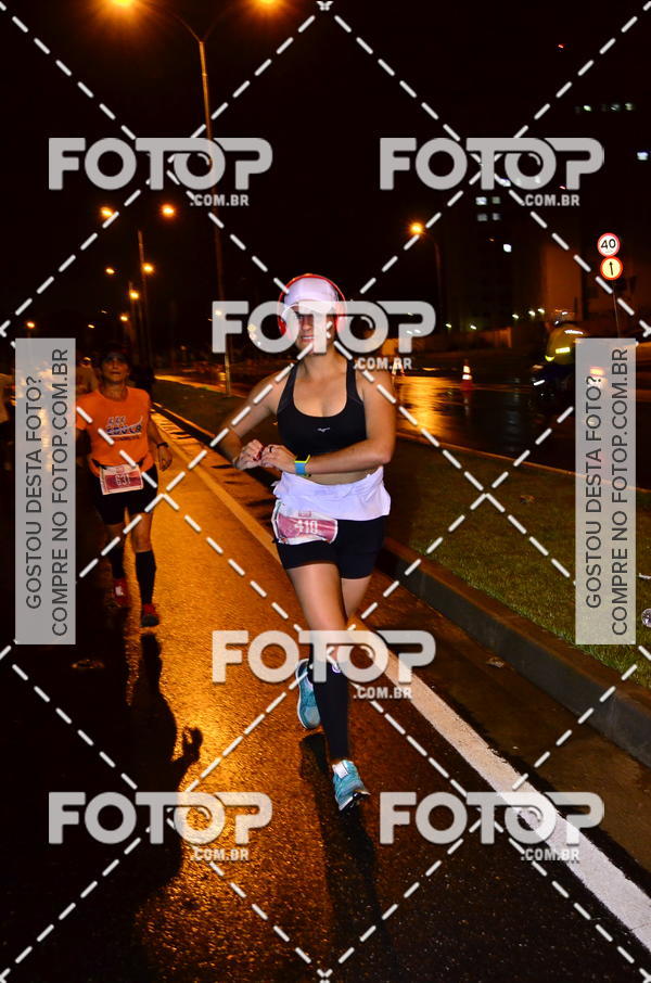 Buy your photos of the eventLuminous Run on Fotop