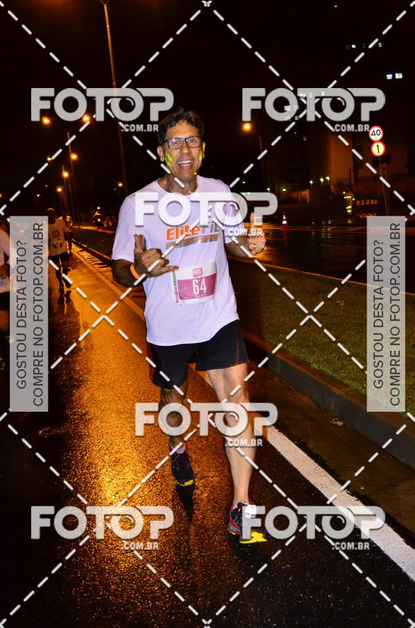 Buy your photos of the eventLuminous Run on Fotop