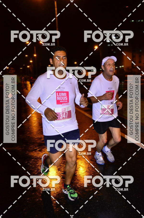 Buy your photos of the eventLuminous Run on Fotop