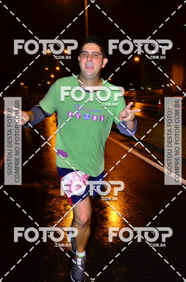Buy your photos of the eventLuminous Run on Fotop