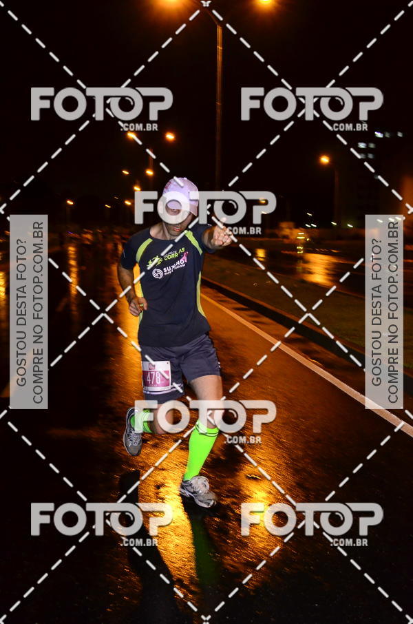 Buy your photos of the eventLuminous Run on Fotop