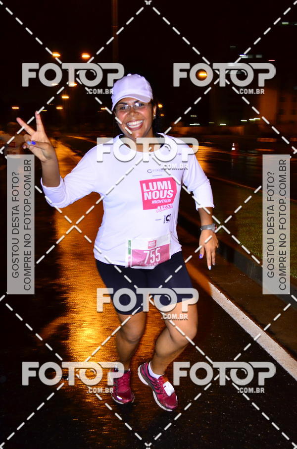 Buy your photos of the eventLuminous Run on Fotop