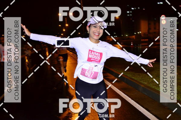 Buy your photos of the eventLuminous Run on Fotop
