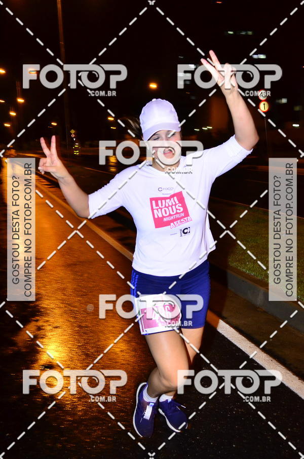 Buy your photos of the eventLuminous Run on Fotop