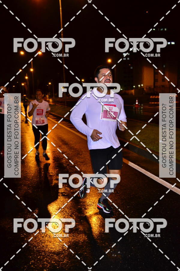 Buy your photos of the eventLuminous Run on Fotop