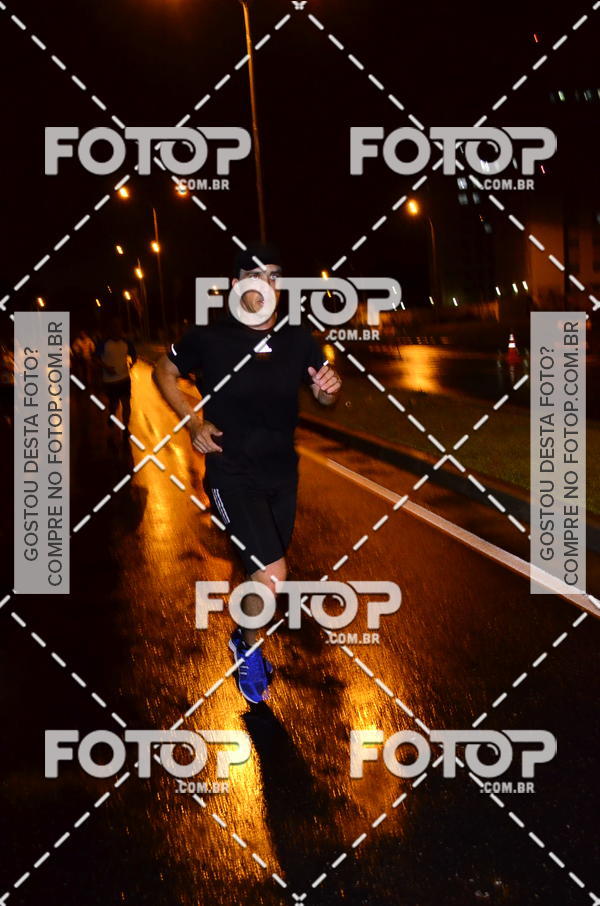 Buy your photos of the eventLuminous Run on Fotop