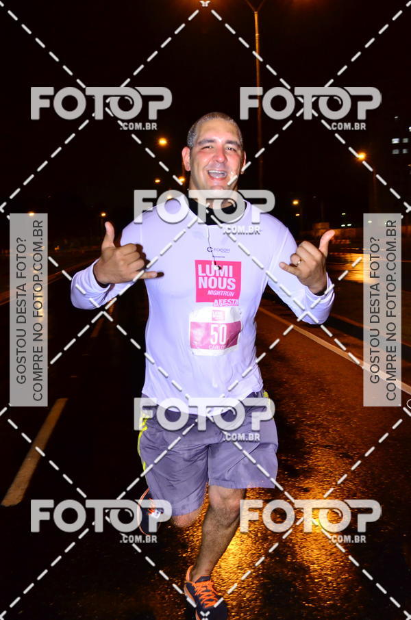 Buy your photos of the eventLuminous Run on Fotop