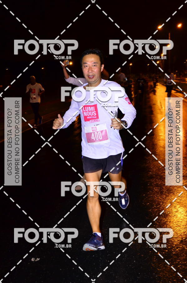 Buy your photos of the eventLuminous Run on Fotop