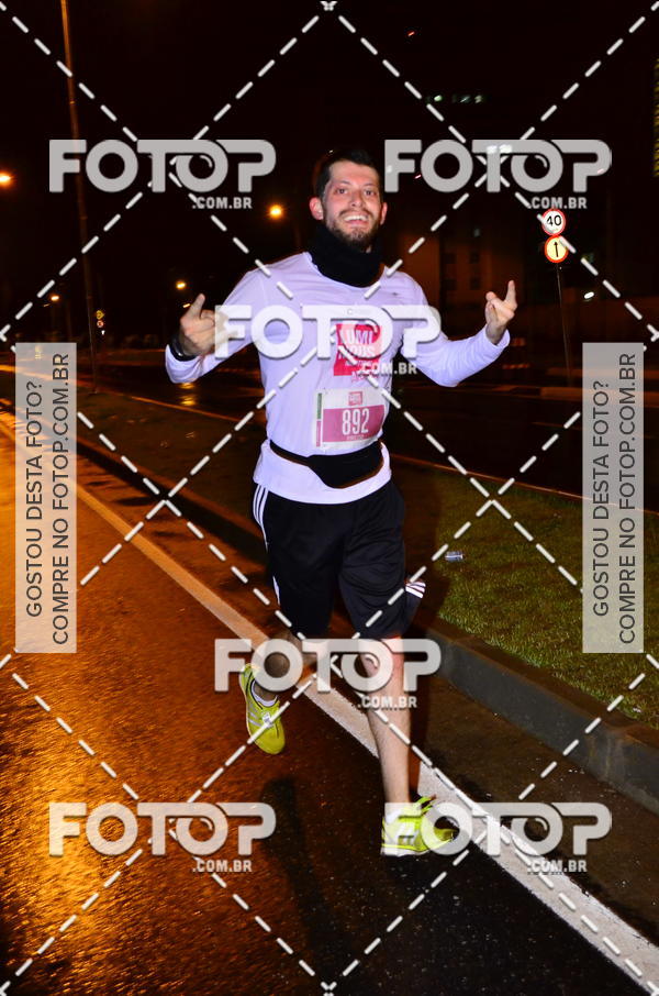 Buy your photos of the eventLuminous Run on Fotop