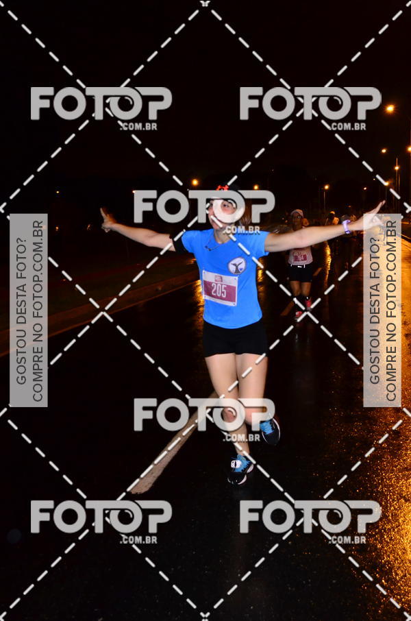 Buy your photos of the eventLuminous Run on Fotop