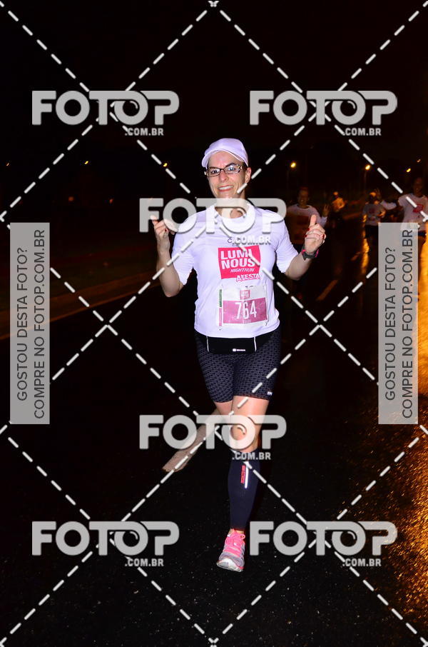 Buy your photos of the eventLuminous Run on Fotop
