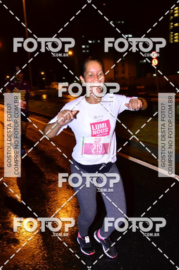 Buy your photos of the eventLuminous Run on Fotop
