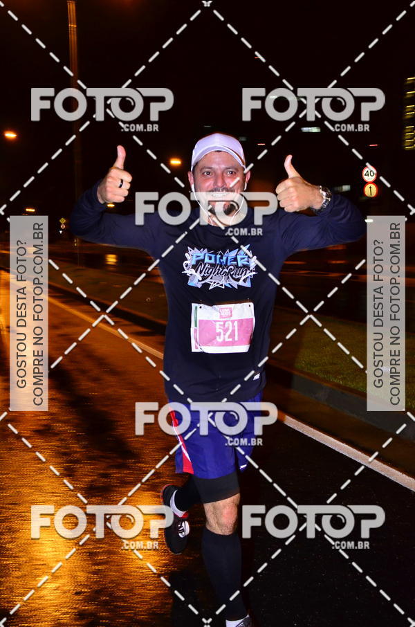 Buy your photos of the eventLuminous Run on Fotop