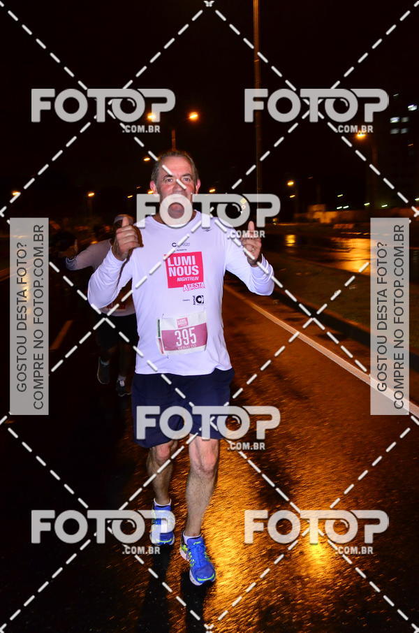 Buy your photos of the eventLuminous Run on Fotop
