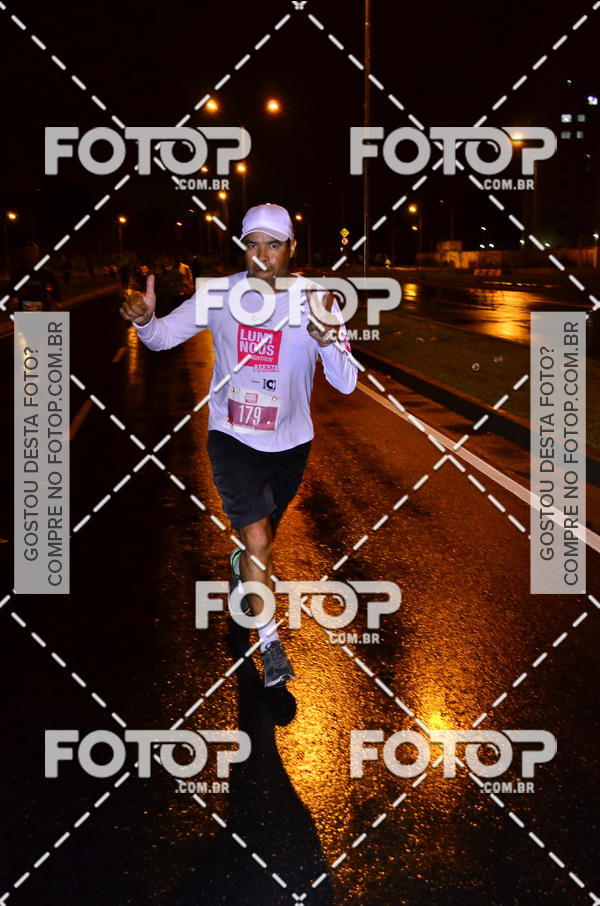 Buy your photos of the eventLuminous Run on Fotop