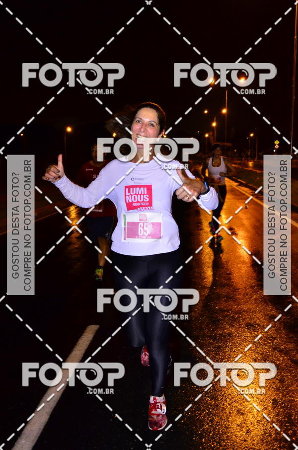 Buy your photos of the eventLuminous Run on Fotop