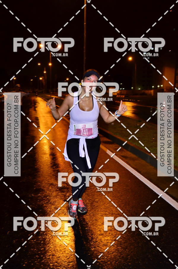 Buy your photos of the eventLuminous Run on Fotop