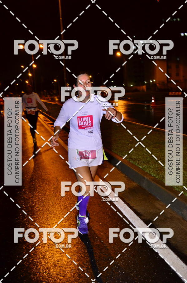Buy your photos of the eventLuminous Run on Fotop