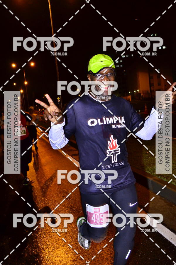 Buy your photos of the eventLuminous Run on Fotop