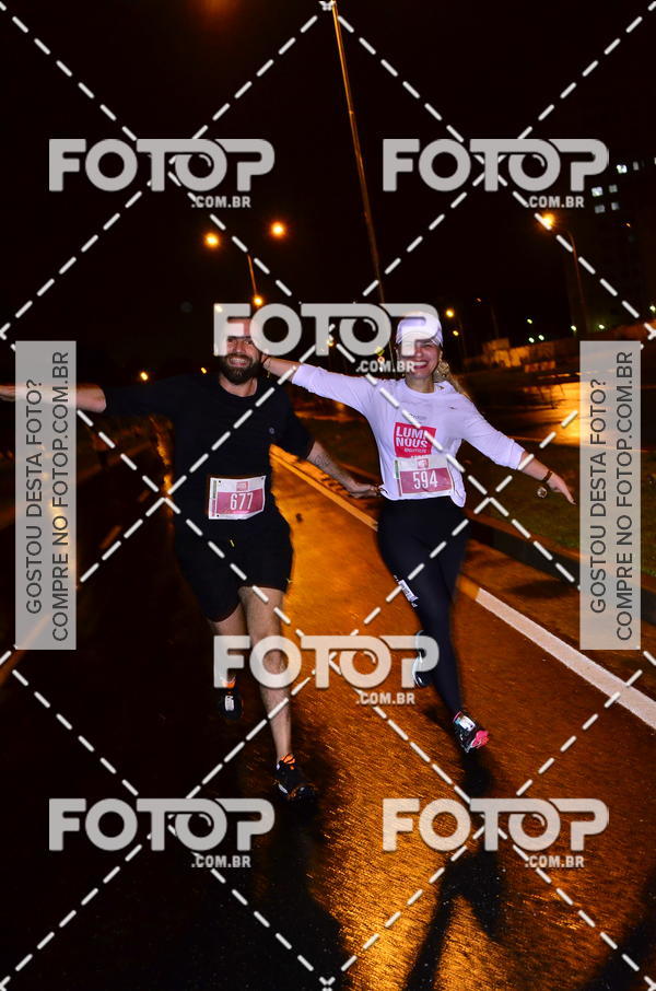 Buy your photos of the eventLuminous Run on Fotop