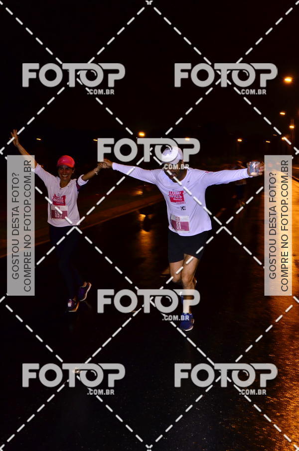 Buy your photos of the eventLuminous Run on Fotop