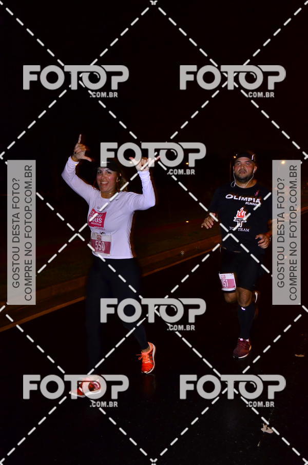 Buy your photos of the eventLuminous Run on Fotop