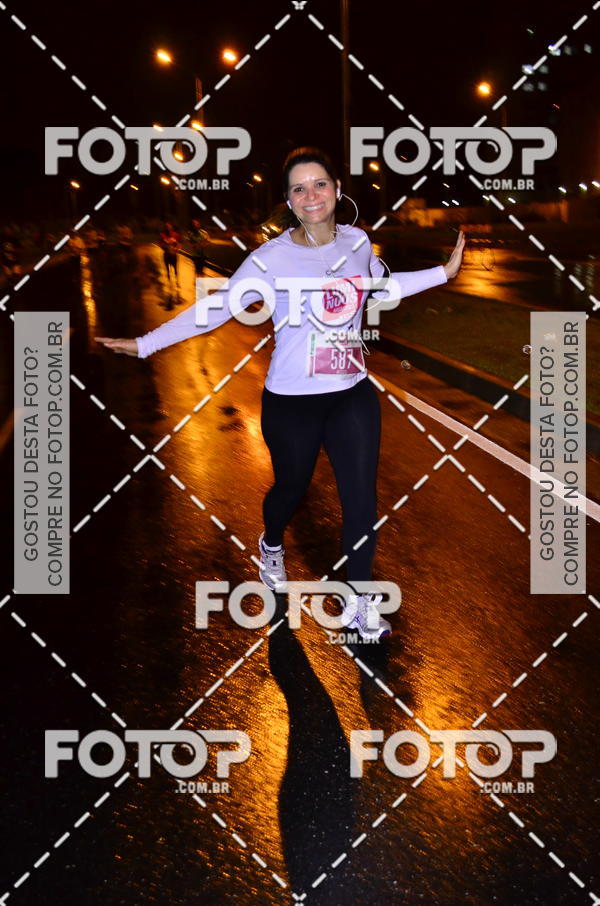 Buy your photos of the eventLuminous Run on Fotop