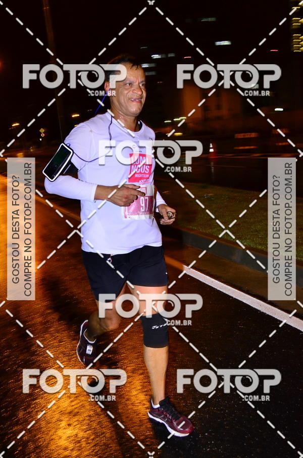 Buy your photos of the eventLuminous Run on Fotop