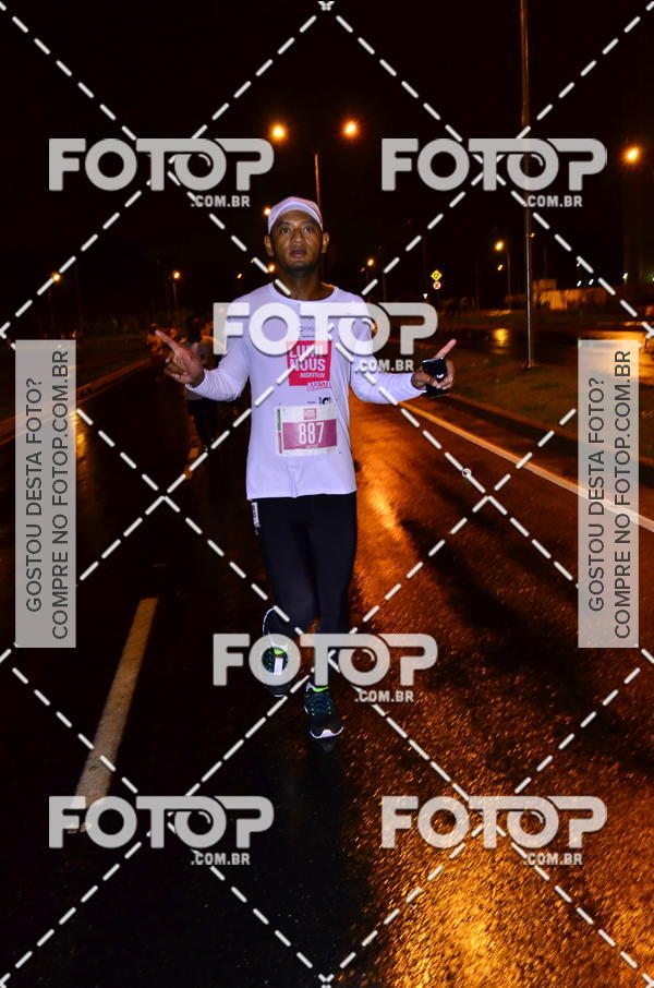 Buy your photos of the eventLuminous Run on Fotop