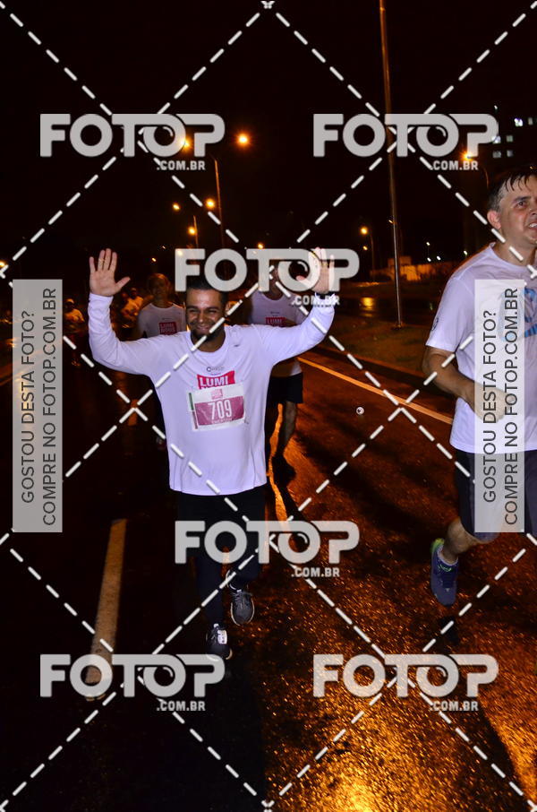 Buy your photos of the eventLuminous Run on Fotop