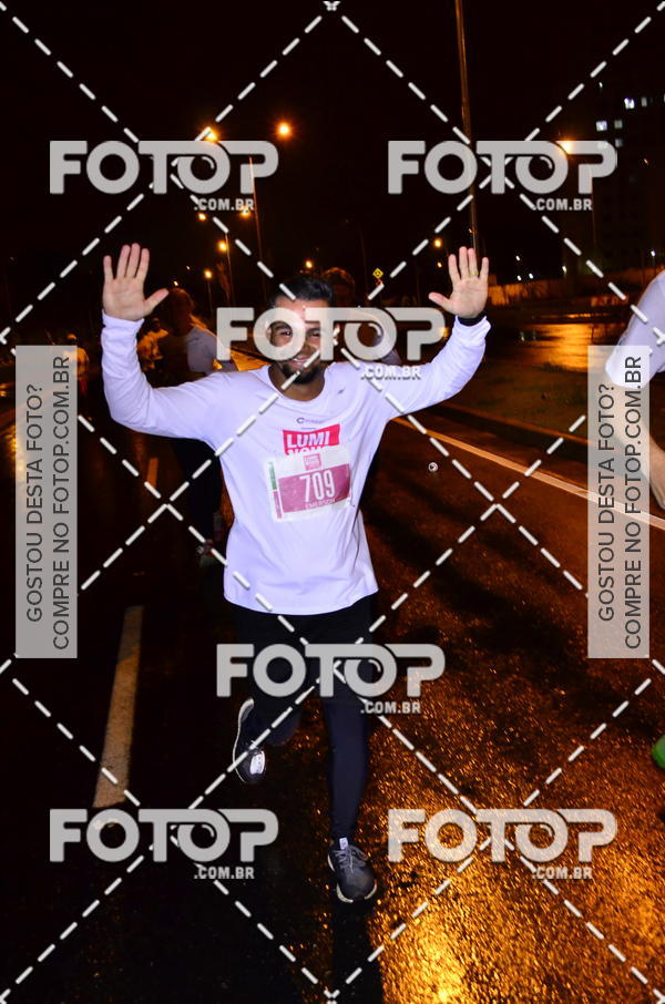 Buy your photos of the eventLuminous Run on Fotop