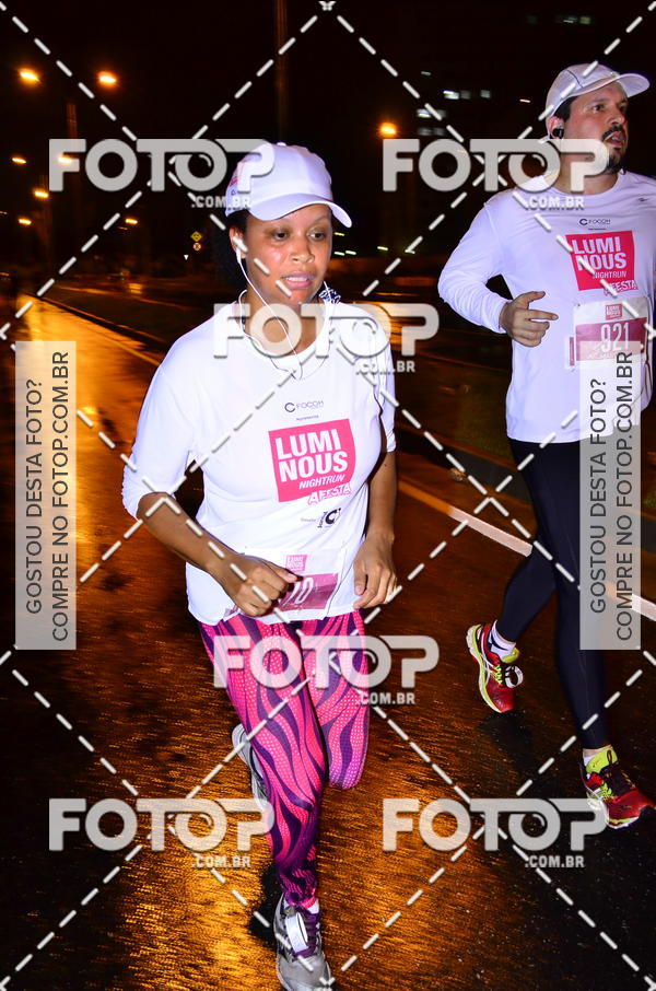 Buy your photos of the eventLuminous Run on Fotop