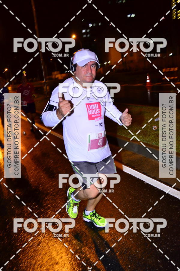 Buy your photos of the eventLuminous Run on Fotop